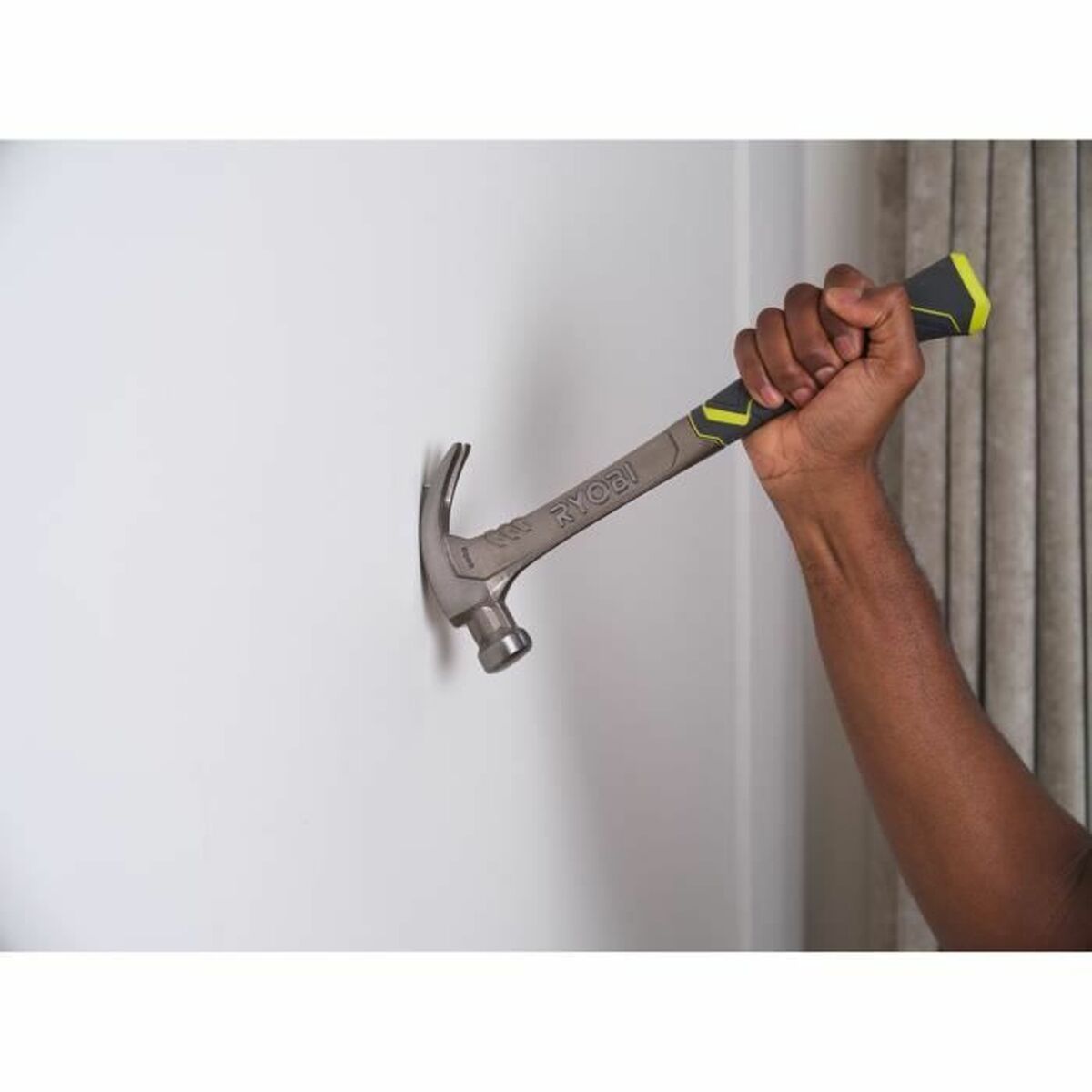 Hammer Ryobi Fiberglass-3